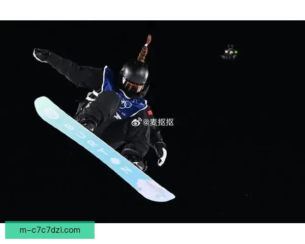 女子单板大跳台张小楠第五完赛