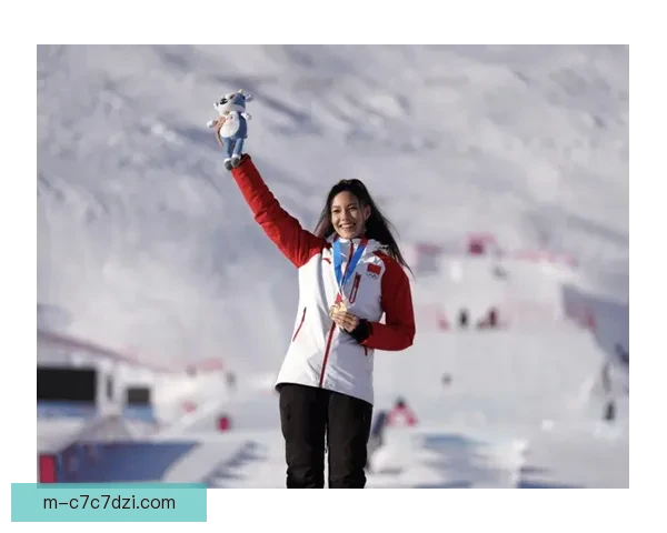 中国代表团冬奥创佳绩再攀新高